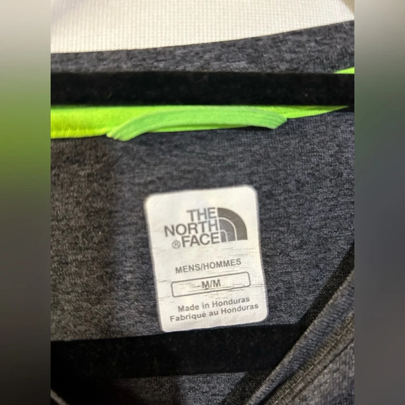 The North Face T-shirt size M - Picture 6 of 6